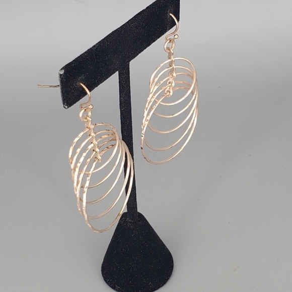 Rose Gold-tone Circle Dangle Drop Earrings + Bracelet Set - Picture 3 of 8